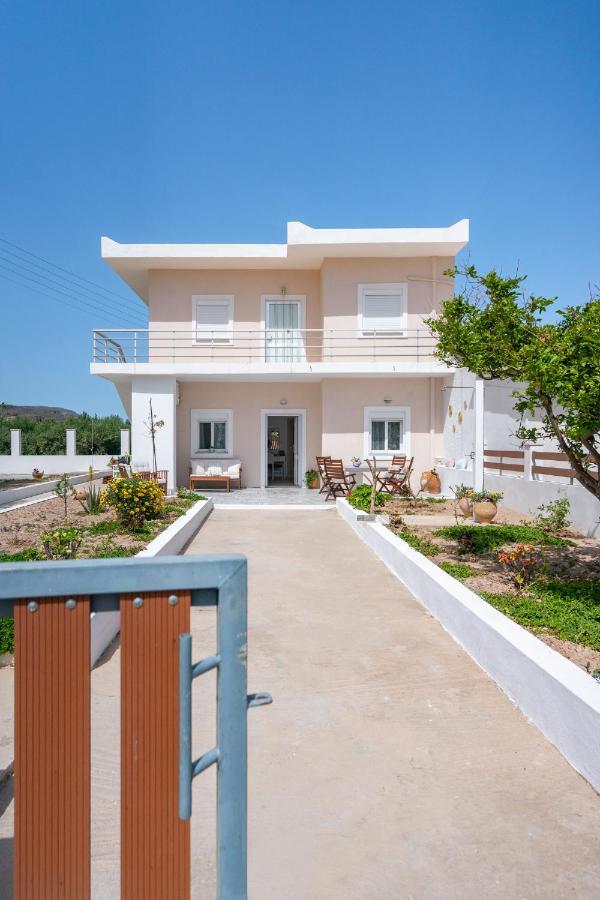 Anna's House *