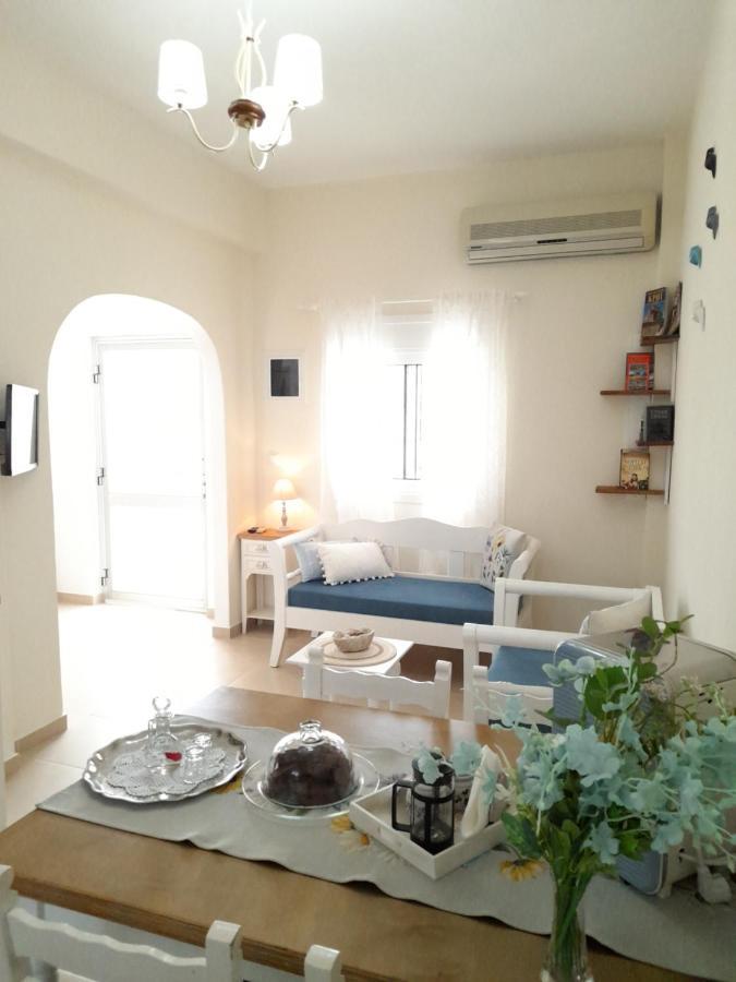 Anna's House *